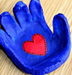 hand shaped bowl craft