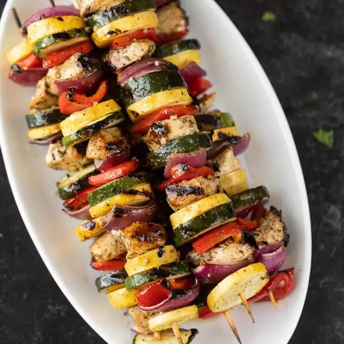 51 Easy Healthy Grilling Recipes 32 Grilled chicken kabobs 7 2.jpg