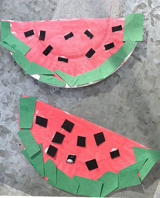 19 Cute Easy Summer Crafts For Preschoolers 10 paper plate watermelon craft 10
