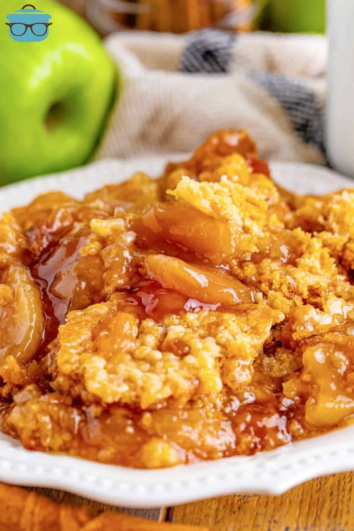 1st image Crock Pot Apple Dump Cake
