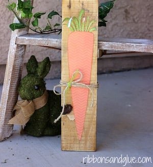 Carrot Pallet Sign